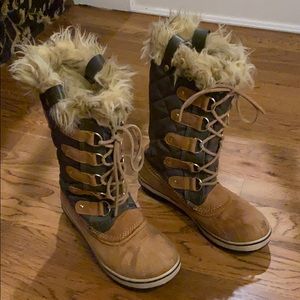 Sorel winter boots
